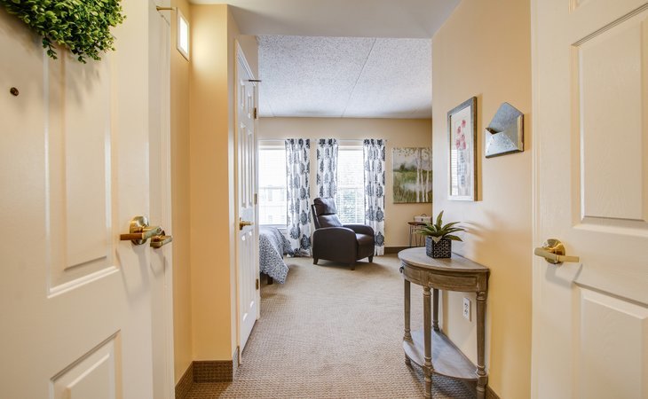 charter-senior-living-of-woodholme-crossing-21208