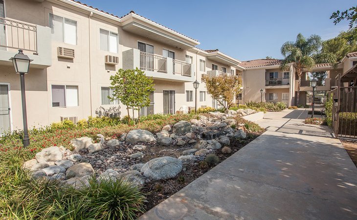 walnut-valley-senior-living-community-91789