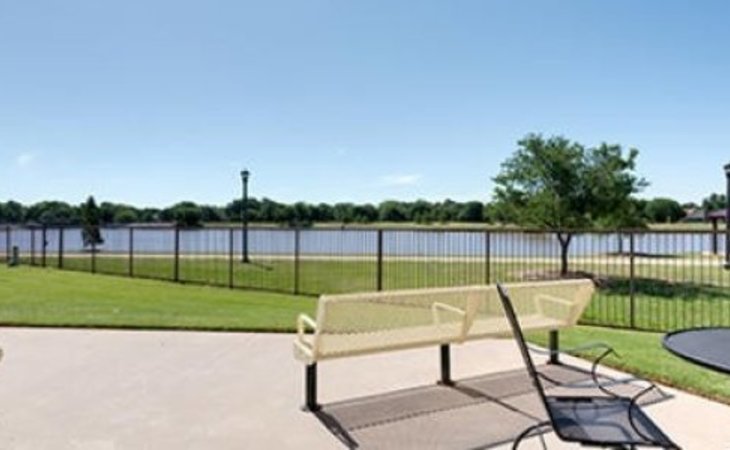 brookdale-sikes-lake-76308-1364860_9