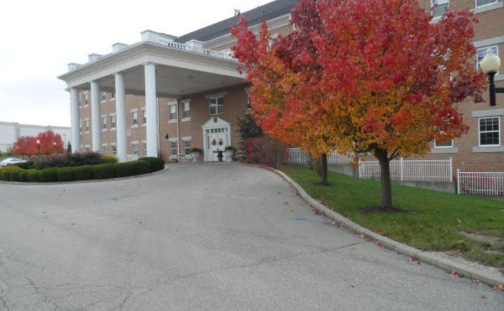 laurelwood-senior-living-45449