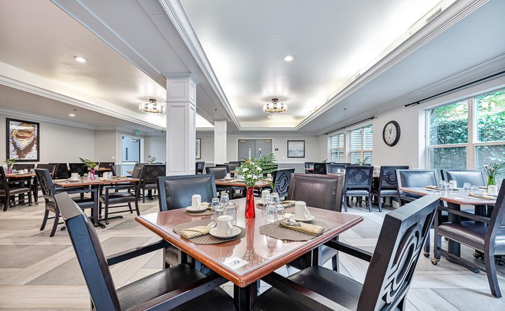 kenmore-senior-living-98028-1365059_2