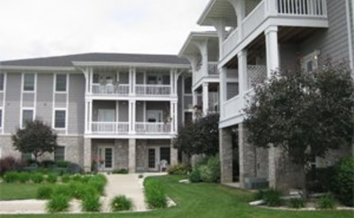 huntington-place-53546-1365207_2