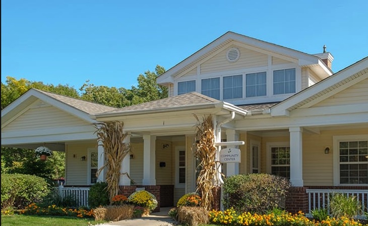 maple-ridge-senior-living-44094-1365236_2