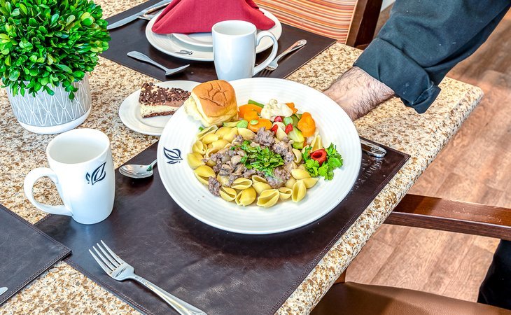 pacifica-senior-living-lynnwood-98037-1365252_12