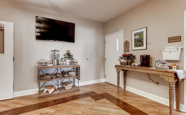 hawthorne-gardens-senior-living-community-97214-1365342_2