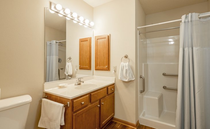 independence-village-of-waukee-50263-1365556_10
