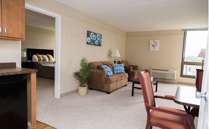 summit-hill-senior-living-55119