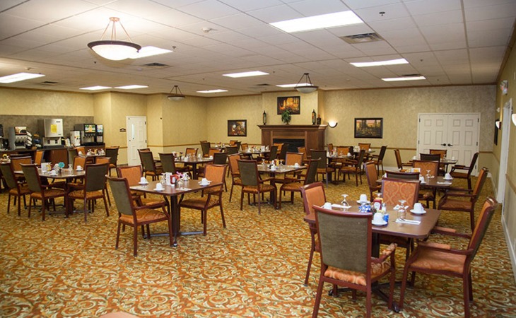 summit-hill-senior-living-55119-1365607_3