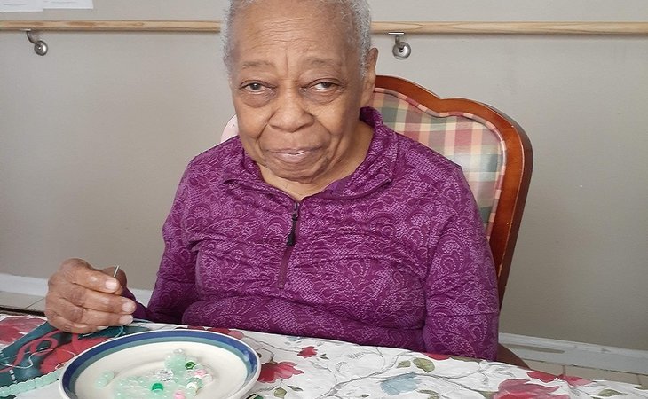 colfax-manor-assisted-living-60617-1365629_12
