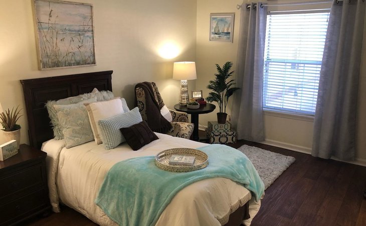 pacifica-senior-living-woodmont-32303-1365644_3