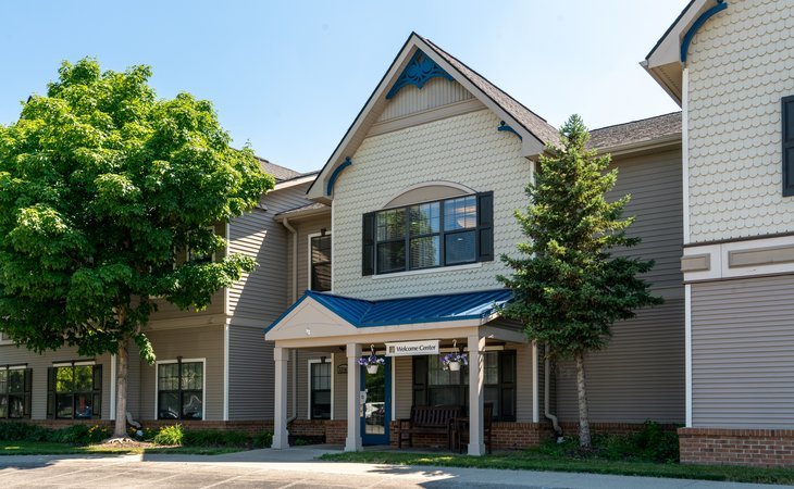 commonwealth-senior-living-at-new-baltimore-48047