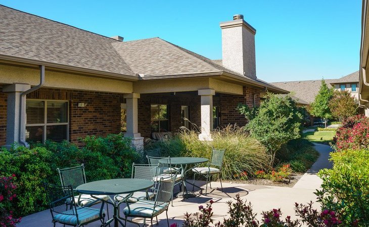 lynridge-assisted-living-75094