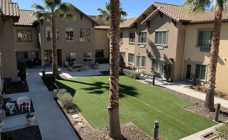 brightwater-senior-living-of-highland-92346-1365815_9