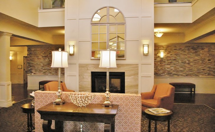 the-parkway-senior-living-64014-1366042_2