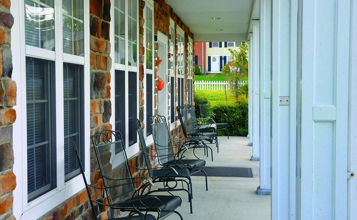 commonwealth-senior-living-at-bel-air-21014-1366070_9