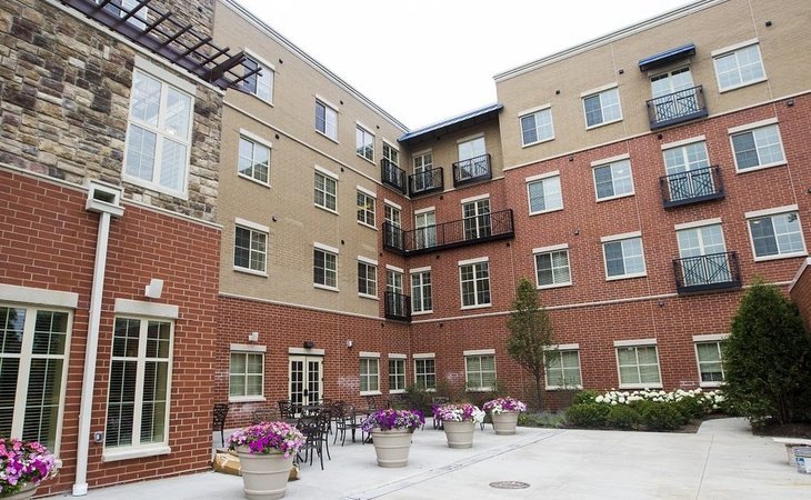 lombard-place-assisted-living-memory-care-60148-1366082_7