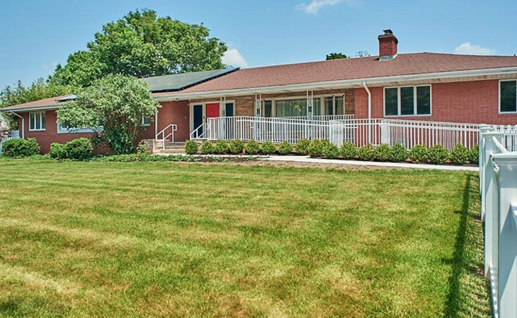 goldenview-living-08902
