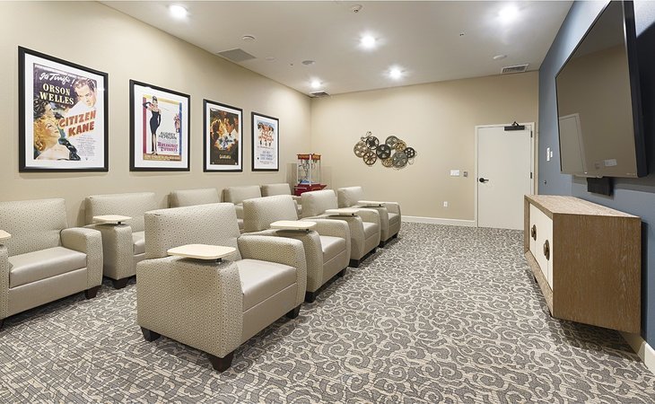 kingston-bay-senior-living-93722-1366312_6
