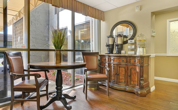 arbor-palms-of-anaheim-92804-1366393_2