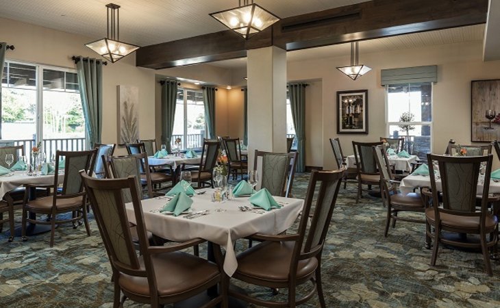 loma-clara-senior-living-95037-1367017_2