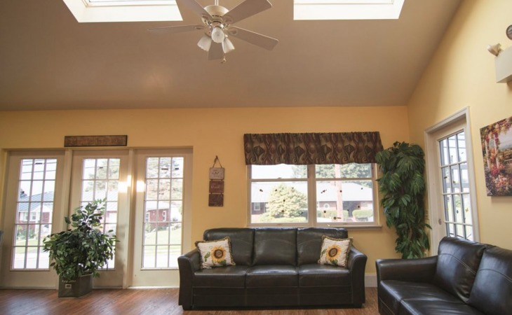 whitehall-manor-18052-1367320_4