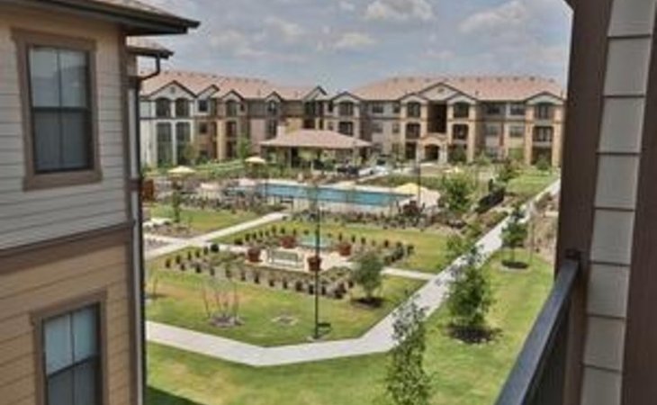 mariposa-apartment-homes-at-elk-drive-76028
