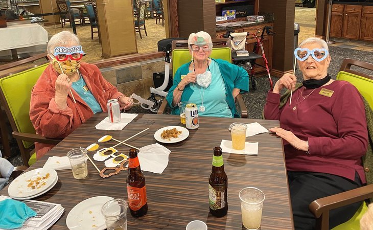 evergreen-crossings-retirement-community-06074-1368145_3
