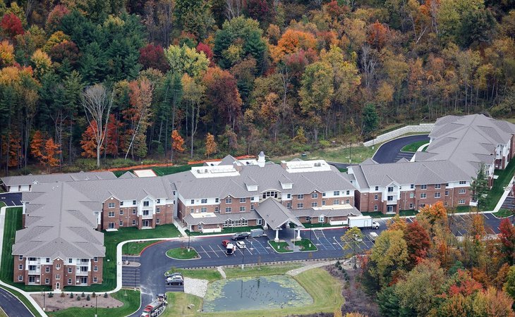 hudson-meadows-retirement-community-now-open-44236