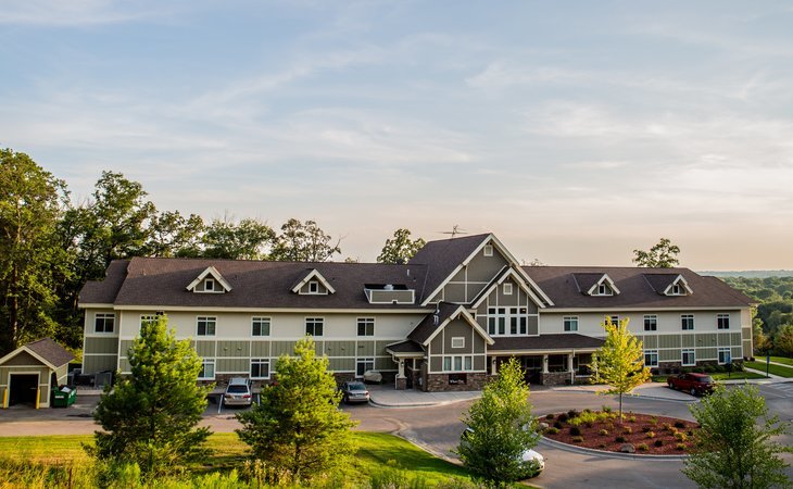 white-pine-advanced-memory-care-of-cottage-grove-55016