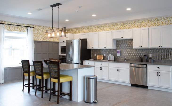 provision-living-at-forest-hills-49546-1368760_7