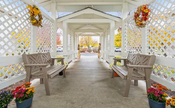 ridgeview-place-assisted-living-and-memory-care-99216-1369000_2