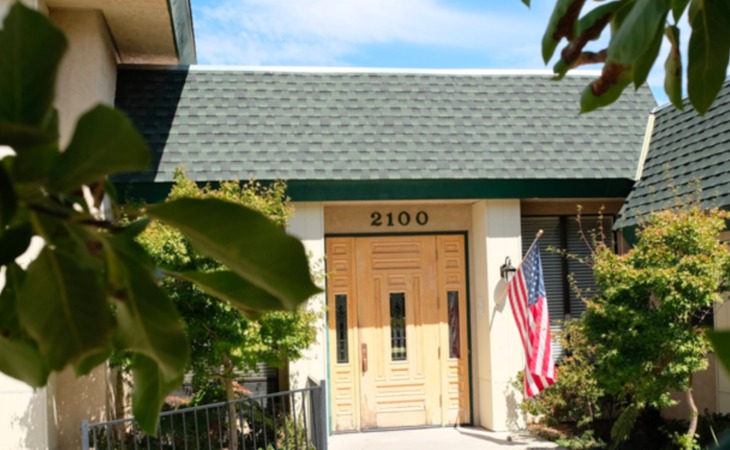 country-club-manor-95608