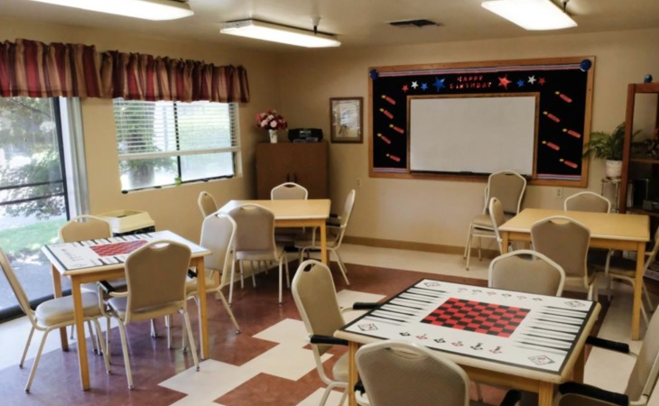 country-club-manor-95608-1369136_3