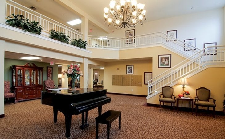 paramount-senior-living-at-manassas-20109