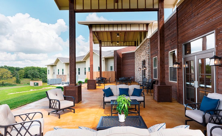webwood-assisted-living-64850-1370019_2