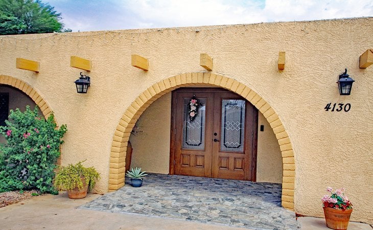 lovin-touch-assisted-living-85051
