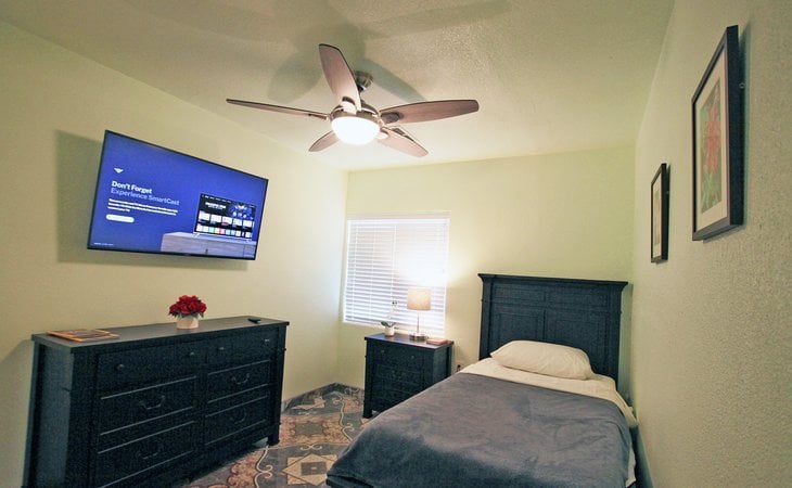 lovin-touch-assisted-living-85051-1371397_7