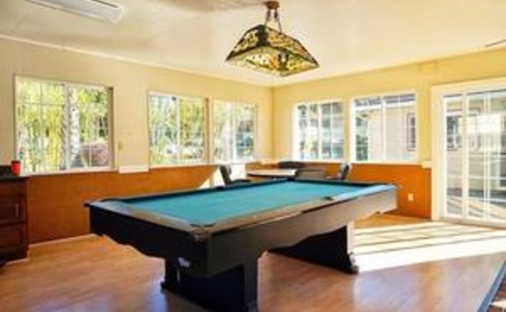 st-regis-retirement-center-94544