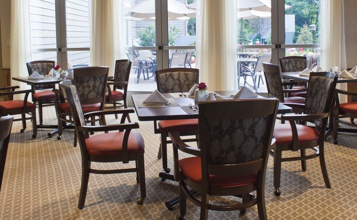 the-pines-senior-living-18411-1372386_2