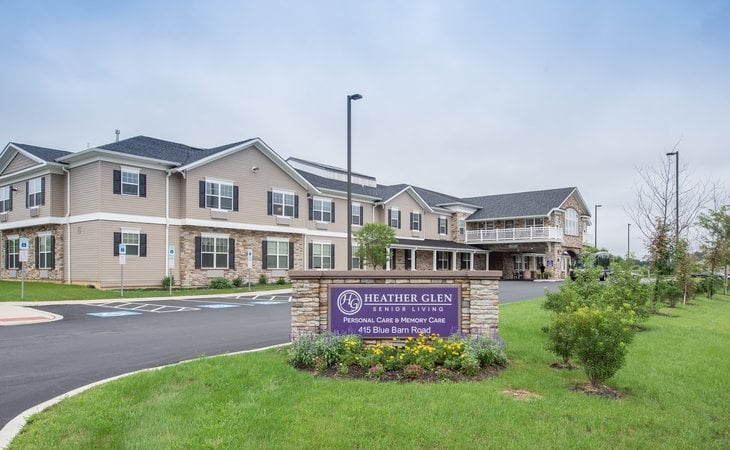 heather-glen-senior-living-18104