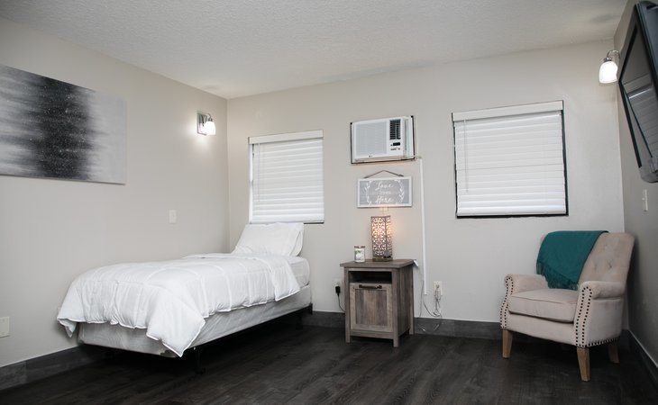best-care-senior-living-at-saint-joseph-33614-1373242_7