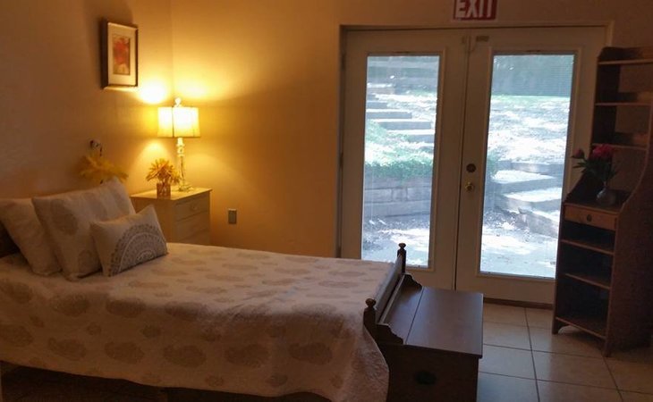 carol-ann-s-home-78229-1373420_2