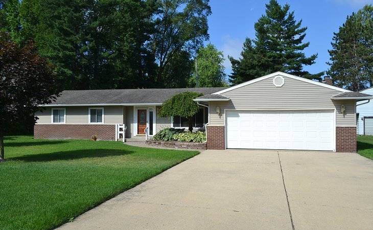 homes-senior-living-48111