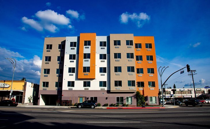 valley-vista-senior-living-91405