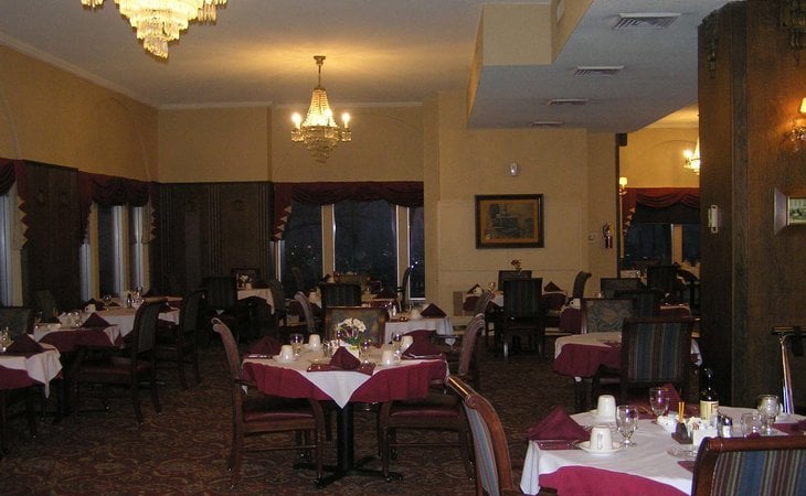 the-whitcomb-senior-living-tower-49085-1373946_9