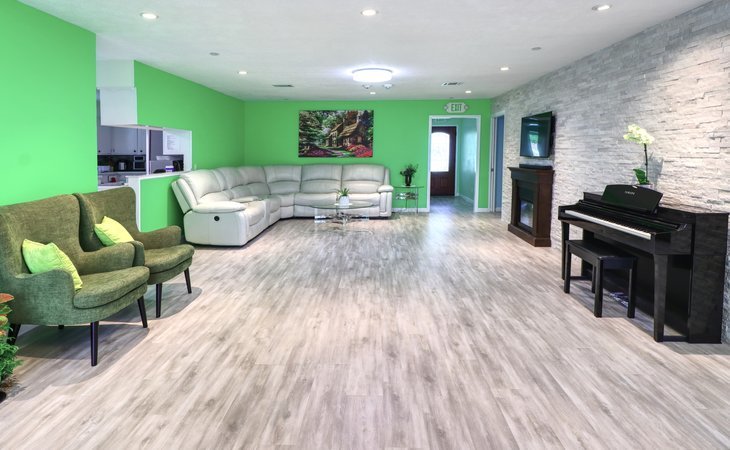 the-holiday-greens-77386-1373950_7