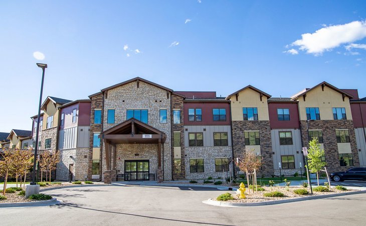 golden-lodge-assisted-living-memory-care-80403