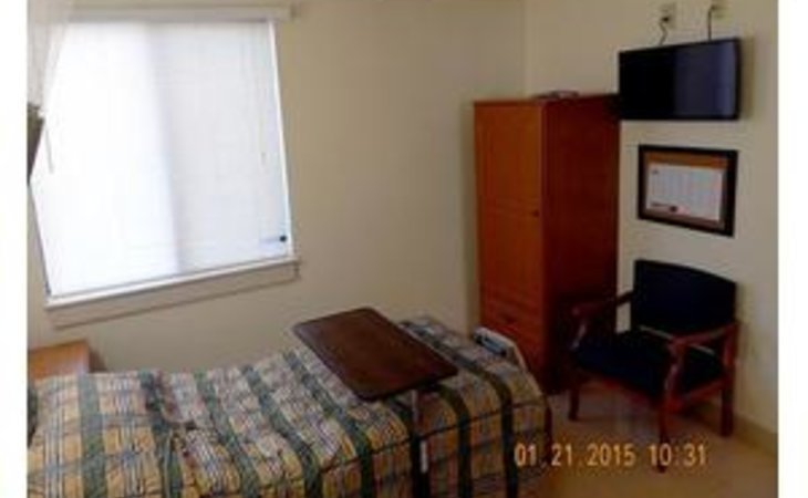 fort-myers-rehabilitation-and-nursing-center-33907-1374584_6