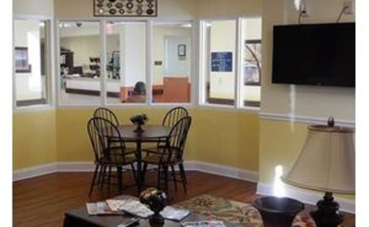 fort-myers-rehabilitation-and-nursing-center-33907-1374586_4