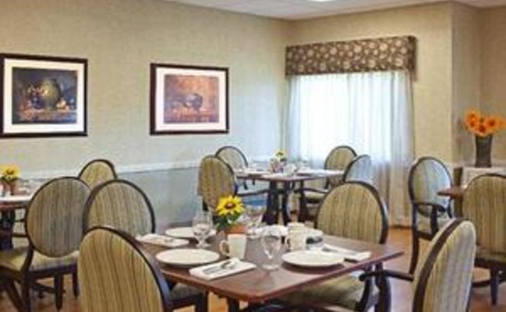 complete-care-at-harrington-court-06415